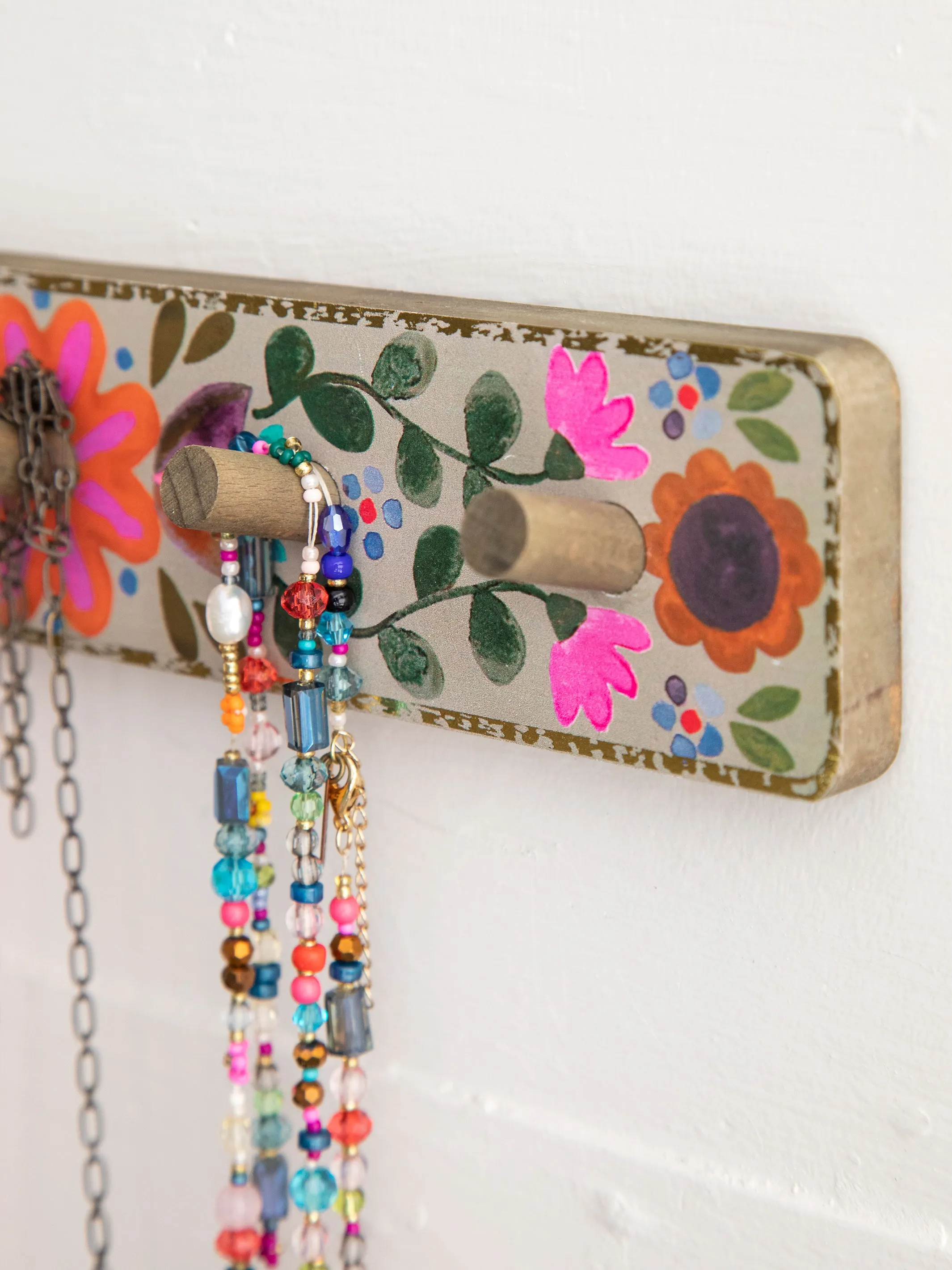 Floral Wall Hook Rack - Pink Flower