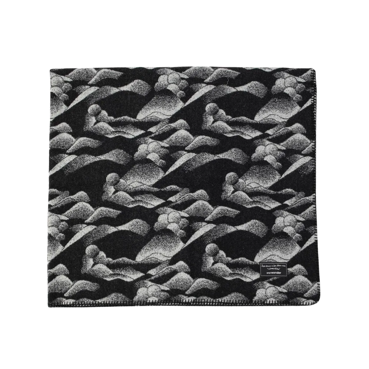 Mountain Camo Wool Blanket Large Black