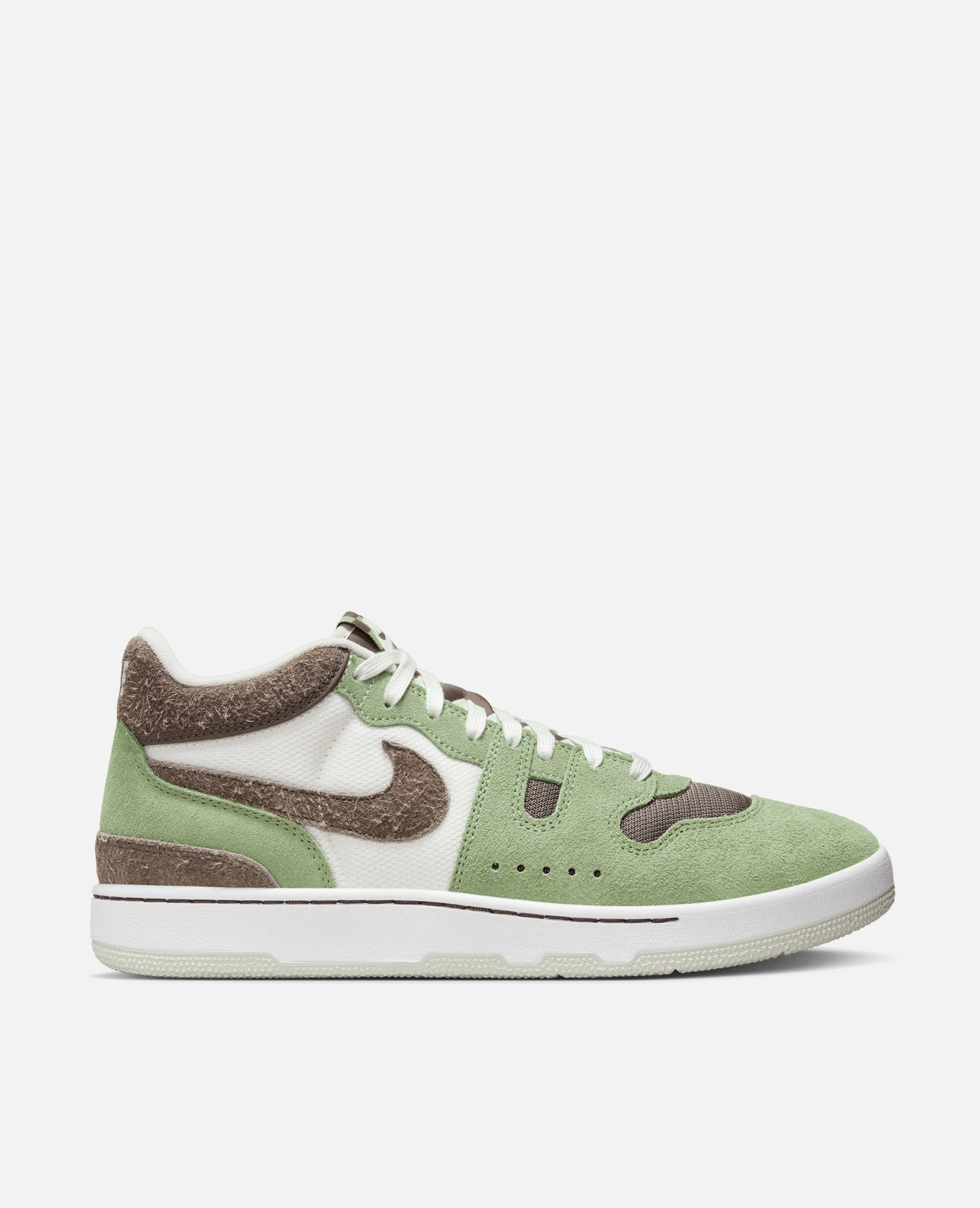 Nike Attack (Oil Green/Ironstone-Sail-White)